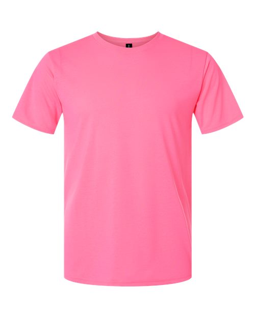 Gildan 42000 Unisex Performance® T-Shirt in Safety Pink